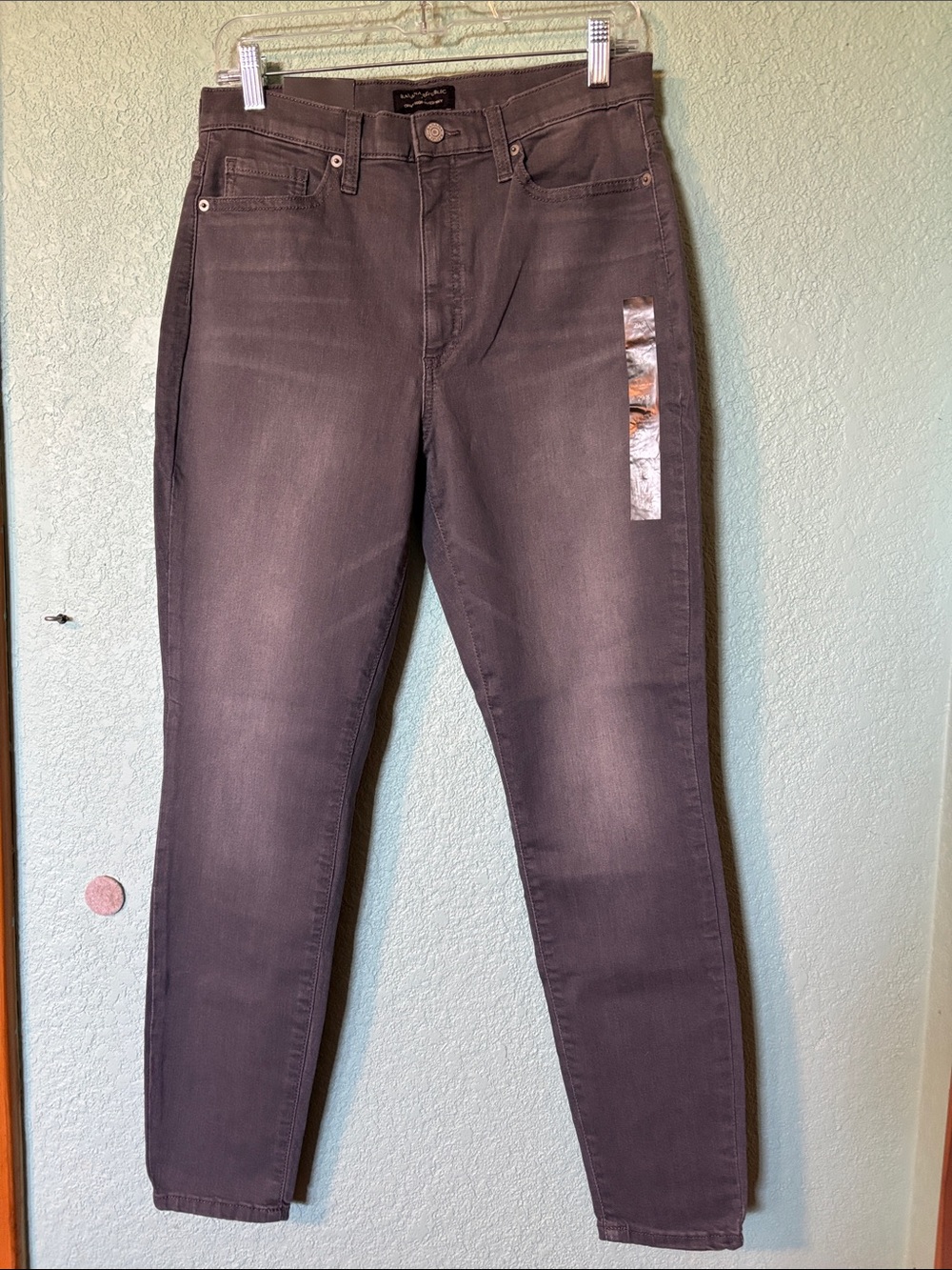 Banana Republic Curvy Skinny Jeans in Washed Gray Women’s 29/8 - NWT